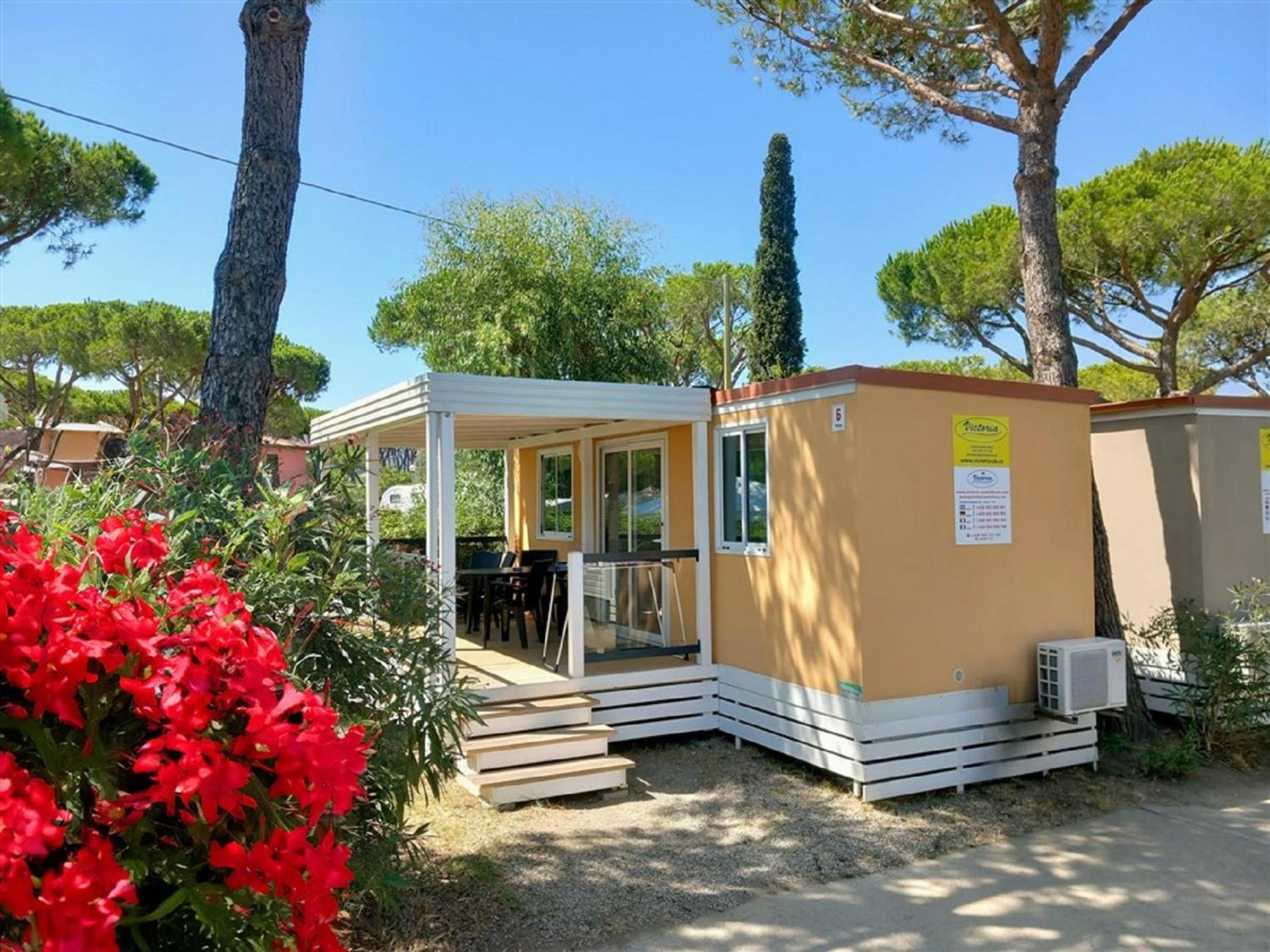 Victoria Mobilehome By Ville Degli Ulivi Марина-ди-Кампо Экстерьер фото
